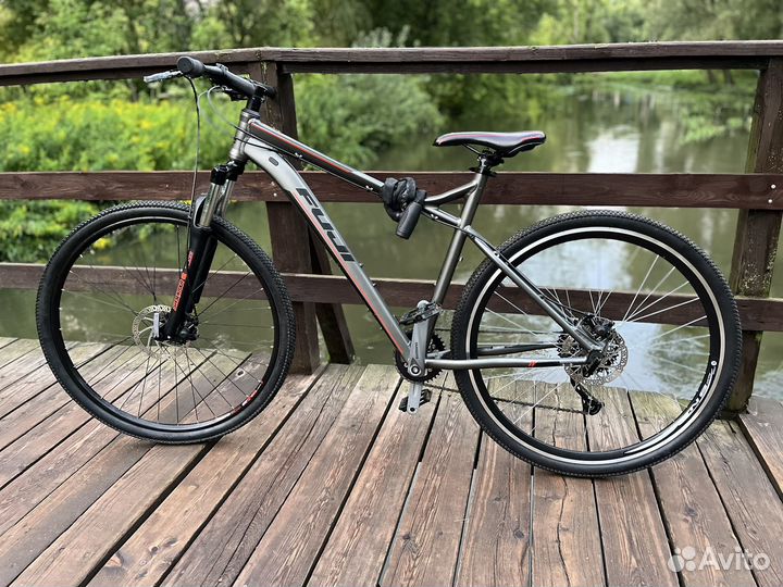 Велосипед fuji Nevada 1.9 найнер