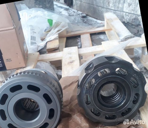 Качающий узел Хитачи zx470-3