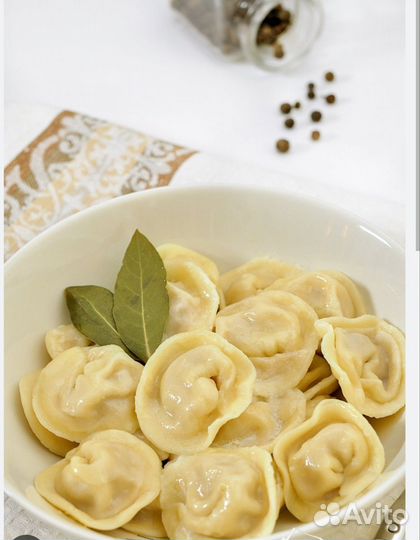 Пельмени, вареники ручной лепки