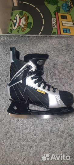 Коньки хоккейные 41 размер