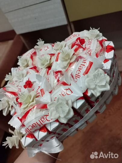 Сладкий подарок с шоколадом