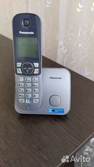 Телефон Panasonic