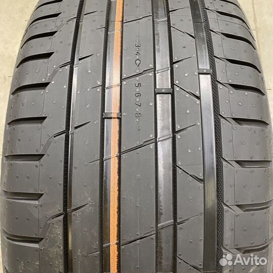 Ikon Tyres Autograph Ultra 2 SUV 265/40 R21 Y