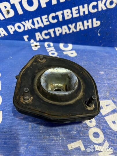 Опора амортизатора Hyundai Matrix минивен 2005