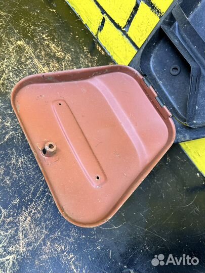Правый бардачёк иж 3 -4 модели новый СССР