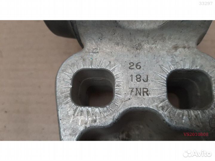 Сайлент-блок volkswagen passat B5 задний правый