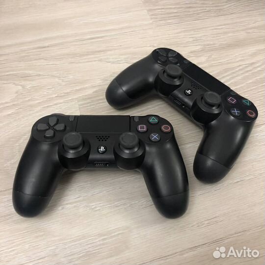 Sony PS4 slim 500gb / джойстик dualshok 4 + игры