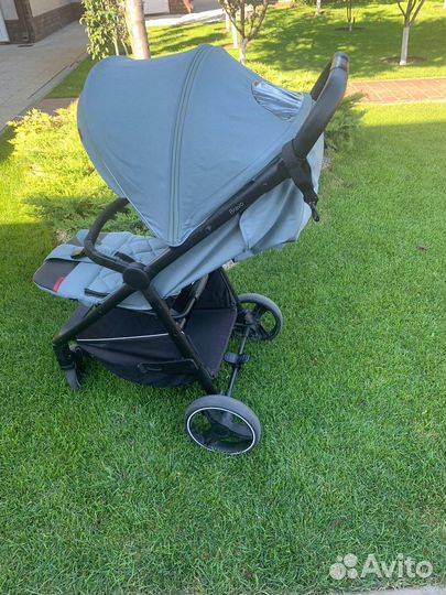 Прогулочная коляска carello bravo