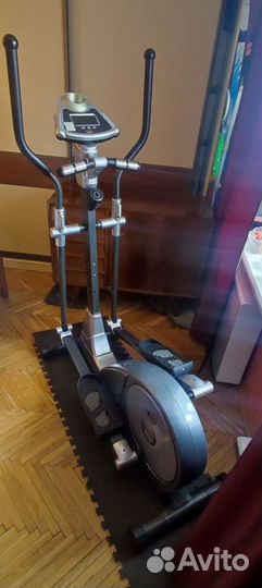 Эллиптический тренажер