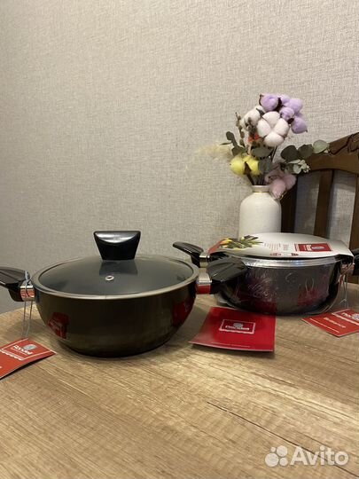 Кастрюля новая Rondell brilliance 2 л