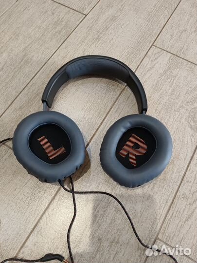 Проводные наушники jbl