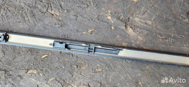 Молдинг крыши правый Opel Astra J 2010-2017