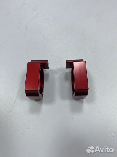 Натяжитель приводной цепи на питбайк