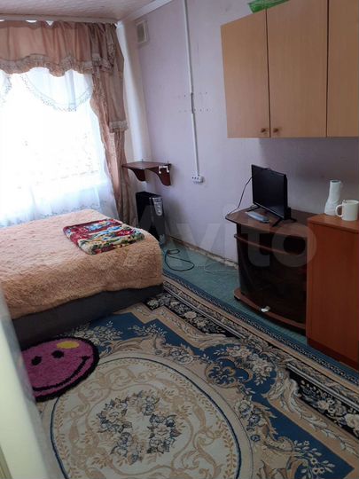 Комната 18 м² в 1-к., 2/4 эт.