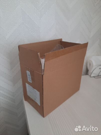 Дозатор для зубной пасты и щёток, органайзер