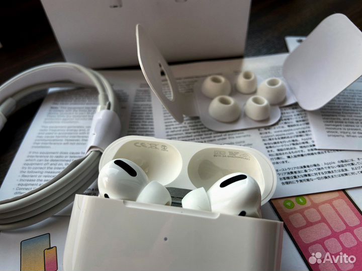 Наушники AirPods Pro 