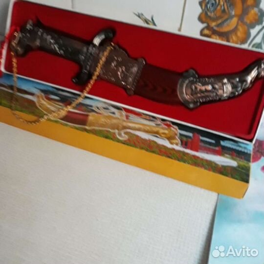 Подарочный нож сувенир