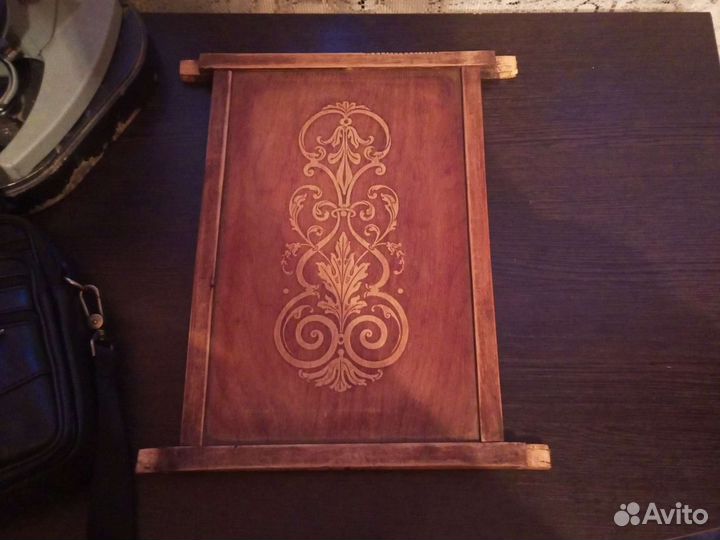 Спинка от старинного стула