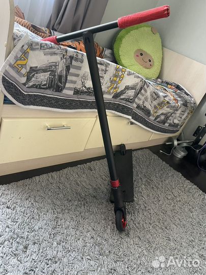 Трюковой самокат oztek