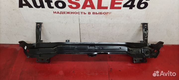 Усилитель переднего бампера Volkswagen Tiguan 2