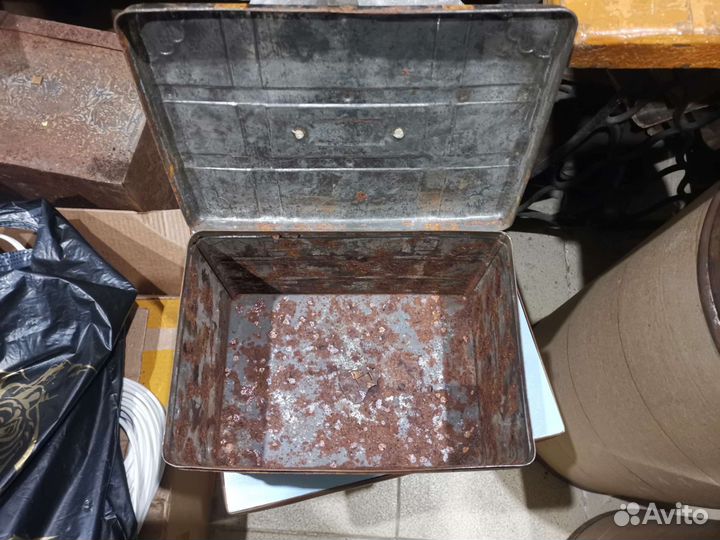 Большая Коробка Банка Жестяная жесть