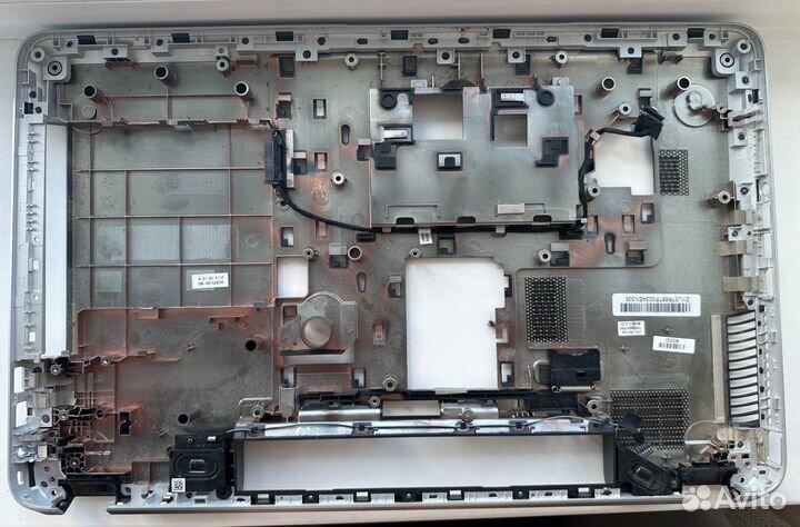 Нижняя часть корпуса HP Pavilion 17-E 37R68batp00