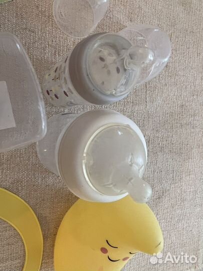 Бутылочки и соски