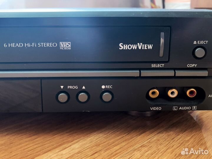 Видеомагнитфон Samsung (DVD/VCD/CD-R/RW/MP3)