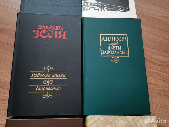 Книги Достоевский Золя Зощенко Дойл