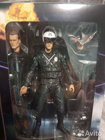 Коллекционные фигурки Терминатор T-800,T -1000