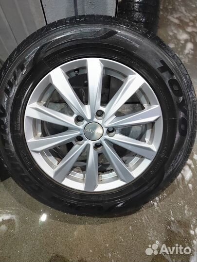 Toyo Open Country U/T 215/65 R16 98H