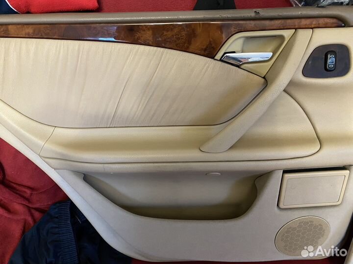 Дверные карты mercedes w210 бежевые