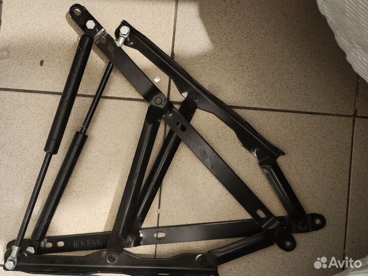 Подъемный механизм для кровати бу 2 шт