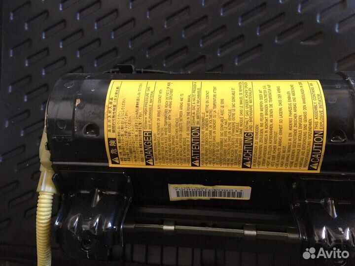 Подушка безопастности toyota corolla spacio ae115