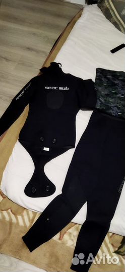 Гидрокостюм