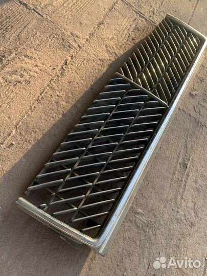 Решётка радиатора toyota mark 2 X60