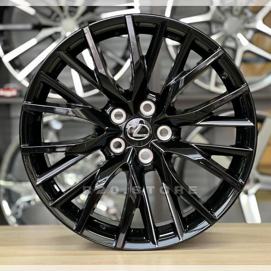 Литые диски Zumbo Wheels 8×R19 5×114.3