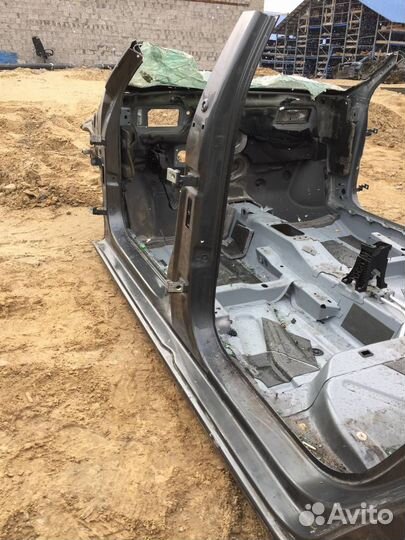 Порог со стойкой левый Volkswagen Polo