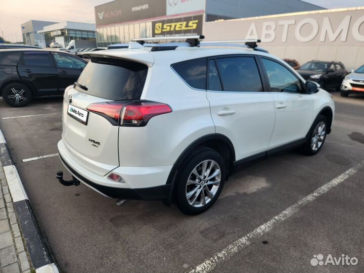 Toyota RAV4 2.2 AT, 2018, 123 028 км