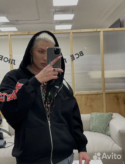 Толстовка женская