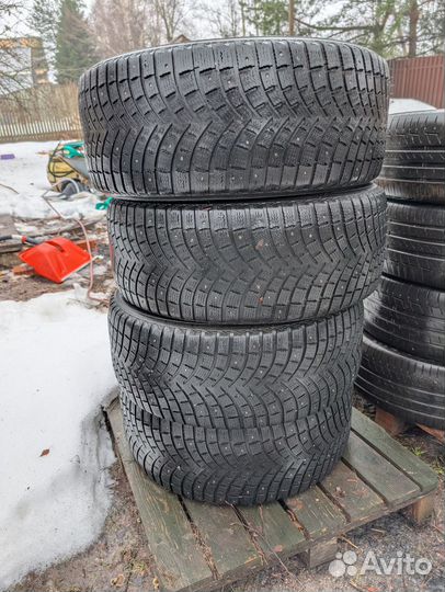 Michelin Latitude X-Ice North 255/45 R20 105T