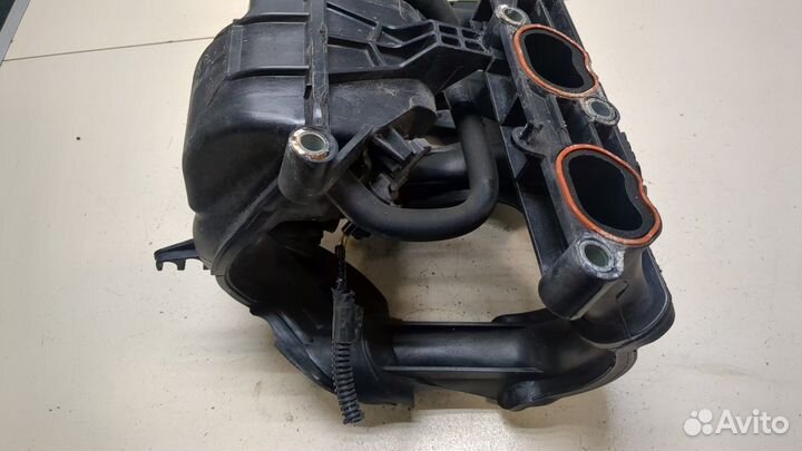 Коллектор впускной Ford Focus 2, 2010