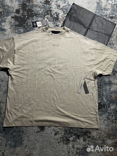 Футболка Fear Of God Essentials crewneck Tee gold