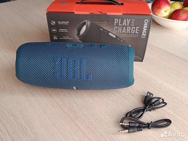 Колонка jbl charge 5