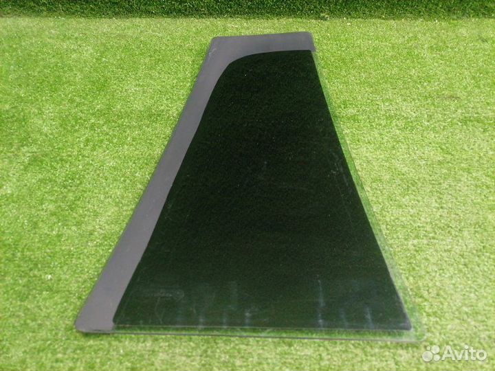 Стекло двери (форточка) заднее левое Ford Fusion