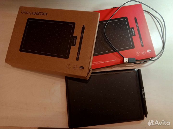Графический планшет Wacom One by Small CTL-472