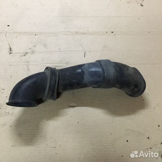 Воздуховод Патрубок Ауди Ку7 Audi Q7 4L Туарег 7L