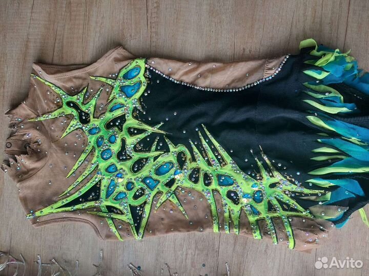 Купальник для художественной гимнастики