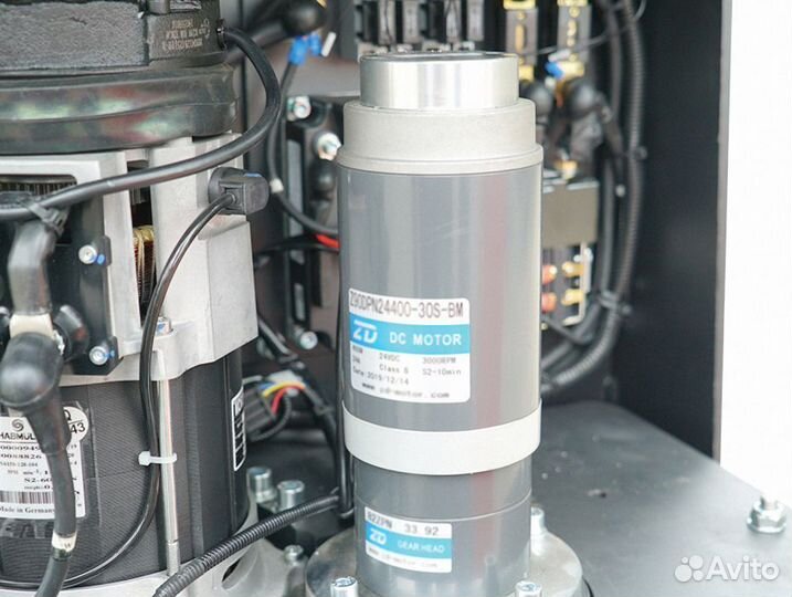 Самоходный штабелер PS12CB Triplex mast (Литий 200 Ач, EPS, Platform and Guardial Rail, В-4300)