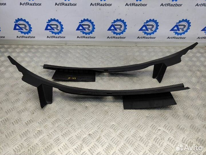 Водосток Land Rover Discovery 5 L462 3.0 306DT